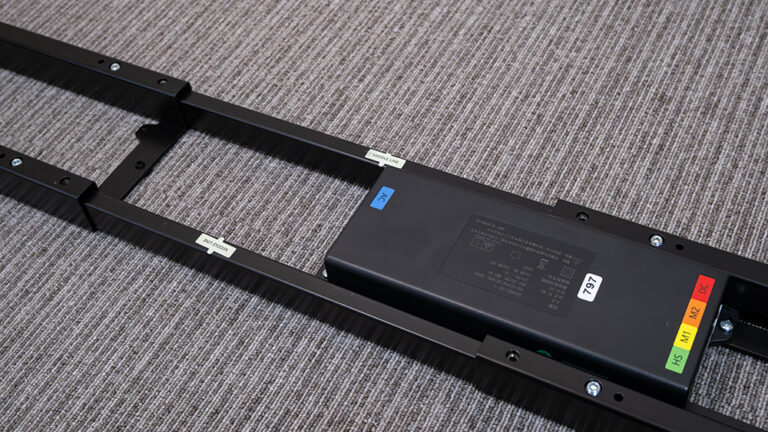 FlexiSpot E7Hをレビュー｜もうケーブルマネージメントで悩まない安定感抜群な電動昇降デスク - USEFUL TIME